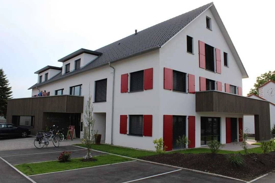 Ganze Wohnung, Apartment with Balcony in Bad Schussenried, Landkreis Biberach