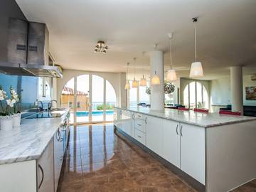 Maison De Vacances pour 12 Personnes dans Lloret de Mar, Costa Brava, Photo 3