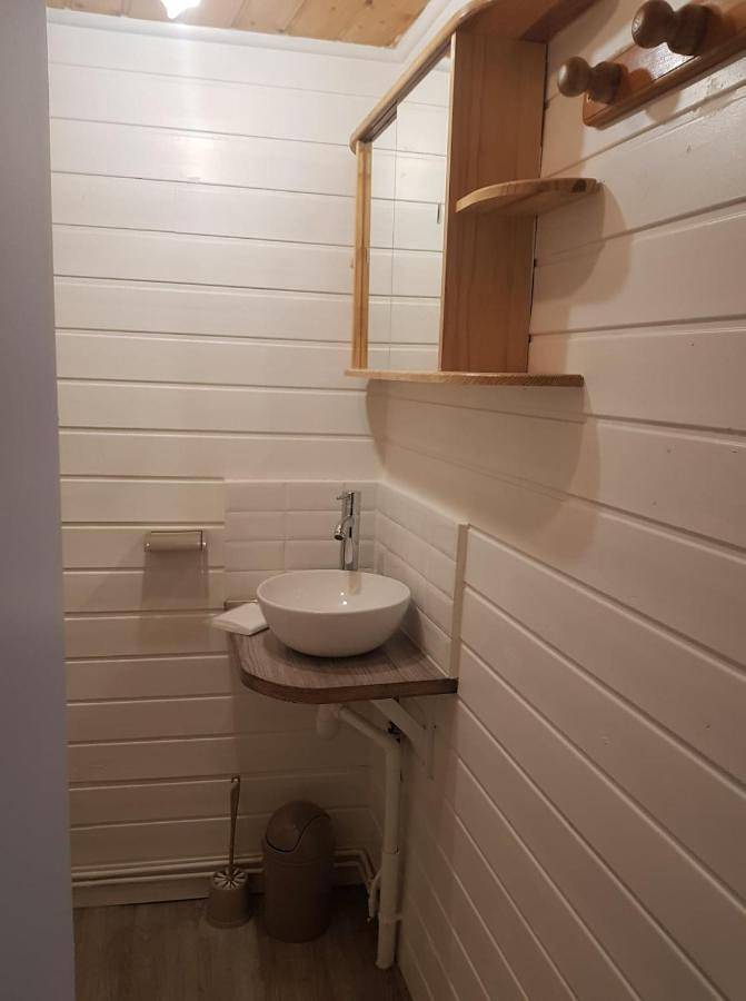 Gîte pour 4 personnes, avec vue dans Office De Tourisme Besse - 4