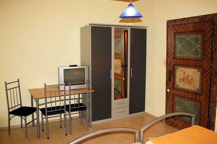 Ferienwohnung für 7 Personen, mit Garten und Sauna in Egloffstein - 2