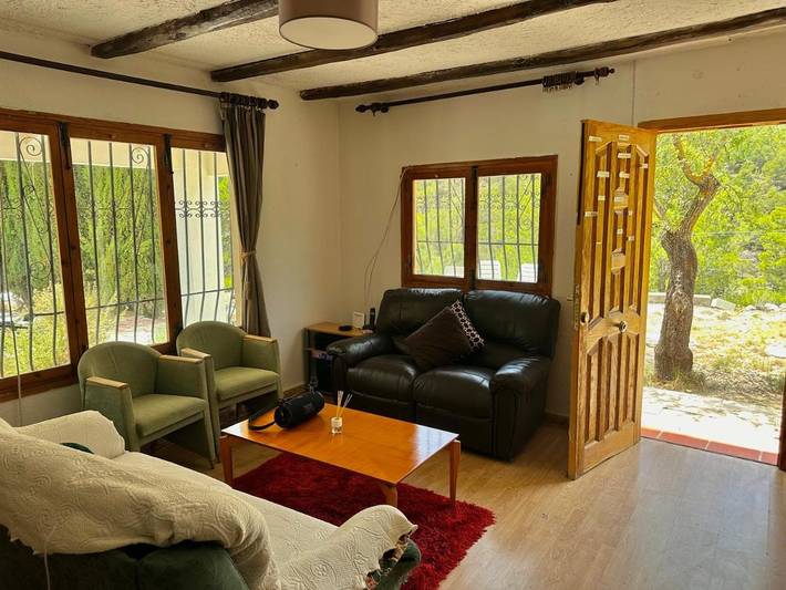 Casa rural para 8 personas, con Terraza además de Jardín y Vistas en Castell de Castells - 4