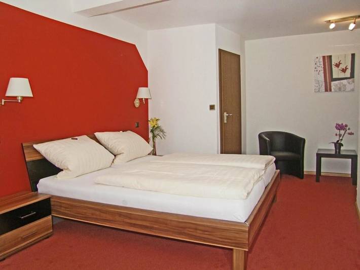 Hotel für 4 Personen, mit Terrasse in Kenzingen - 2