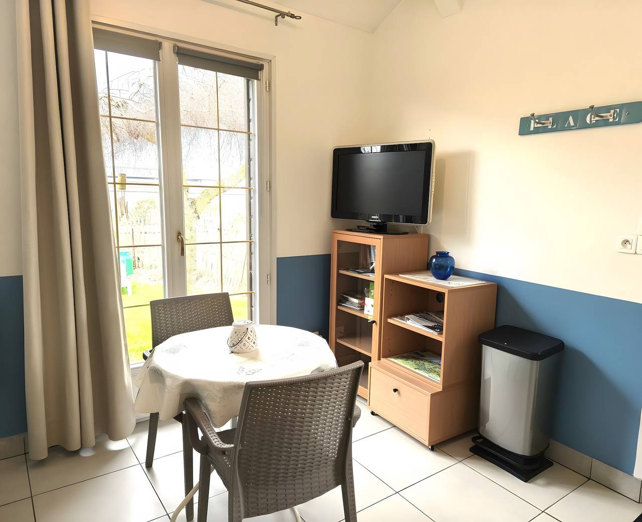 Studio entier, Petit gîte douillet "l'abri côtier" proche fécamp et etretat in Saint-Léonard, Région du Havre