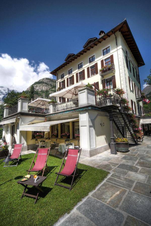 Villa Novecento Romantic Hotel - Estella Hotel Collection & Experience in Courmayeur, Alpes valaisannes