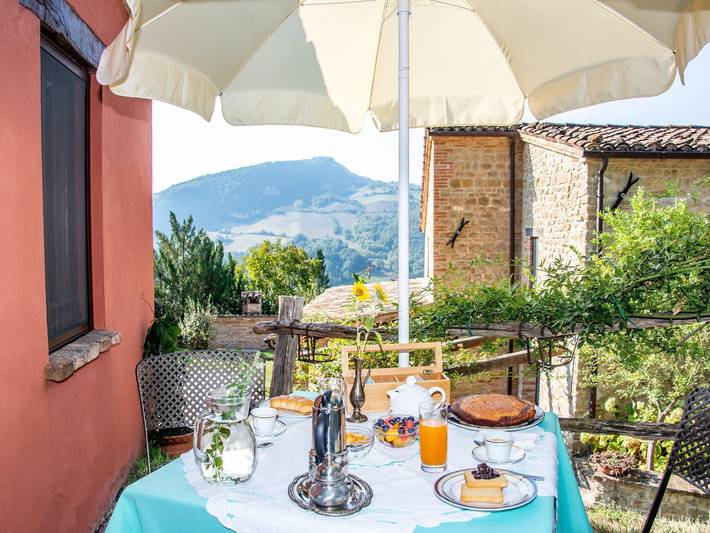 Appartamento intero, Ritiro rilassante nelle Marche in Monte San Martino, Provincia di Macerata