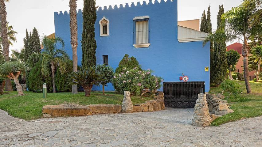 Chalet para 9 personas, con piscina y jardín en Campo de Gibraltar - 4