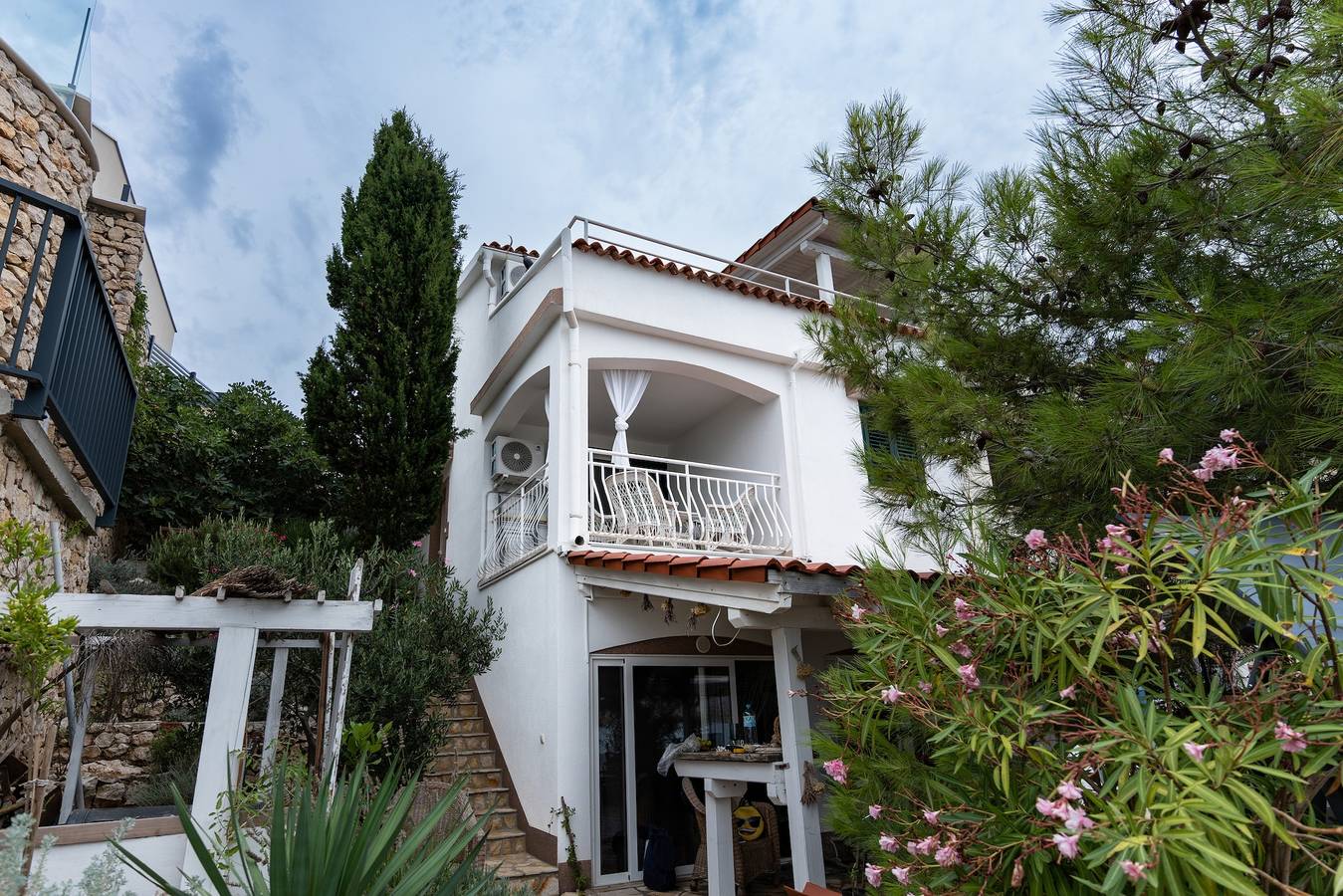 Entire apartment, Two bedroom apartment with terrace and sea view Vidalići, Pag A-9393-b in Novalja, Pag Island