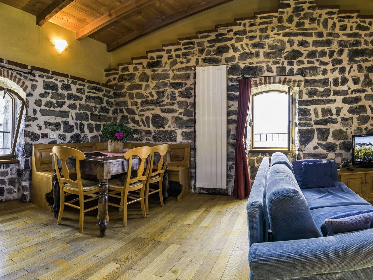 Apartamento entero, Open Space Penthouse im Schloss mit Seeblick in Riva di Solto, Municipio de Riva di Solto