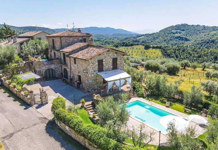 Casa vacanza per 10 persone, con piscina e terrazza nonché panorama, con animali domestici - 1