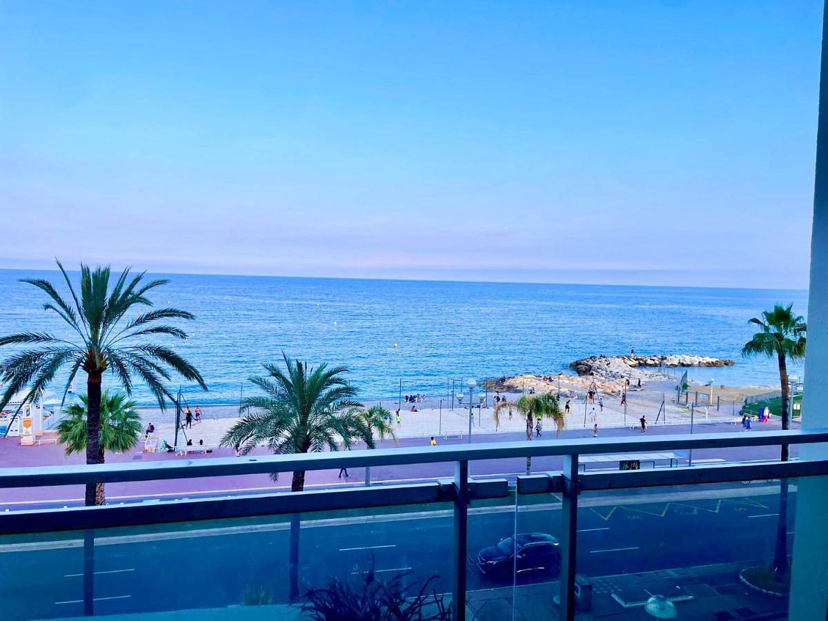 Appartement entier, Two-Bedroom Apartment in Nice, Côte méditerranéenne (France)