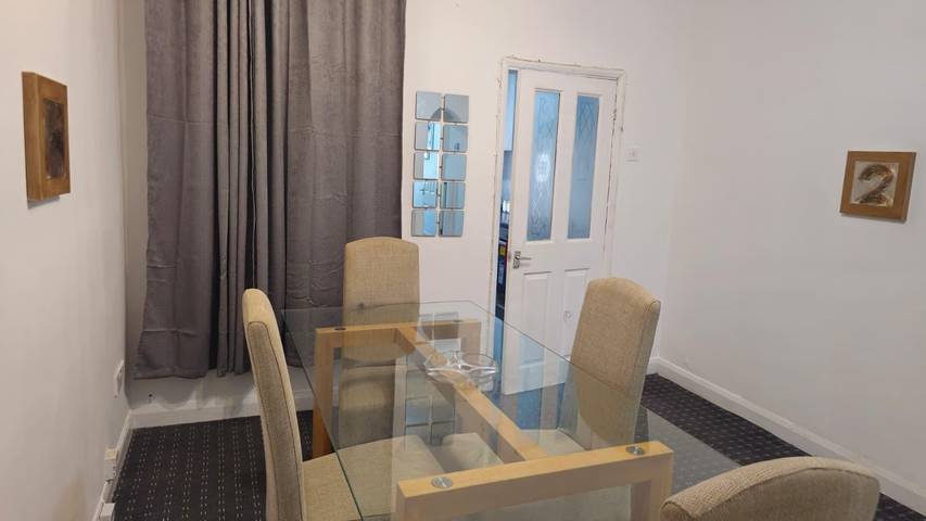 Sensational Haven Place in Leicester, Heart of England