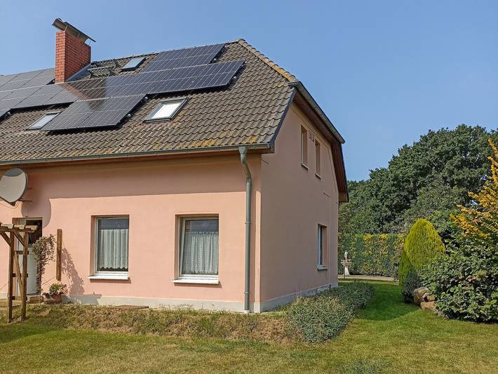 Ferienwohnung für 3 Personen, mit Terrasse und Garten sowie Seeblick in Lüssow - 3