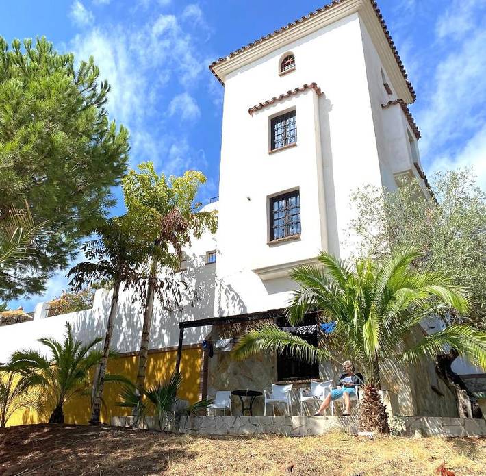 Apartamento de vacaciones para 4 personas, con jardín y terraza además de vistas y piscina - 1