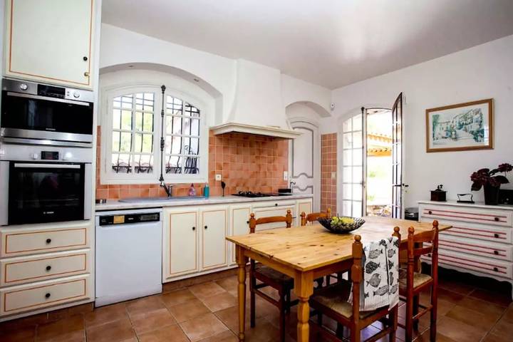 Villa pour 12 personnes, avec jardin à Six-Fours-les-Plages - 4