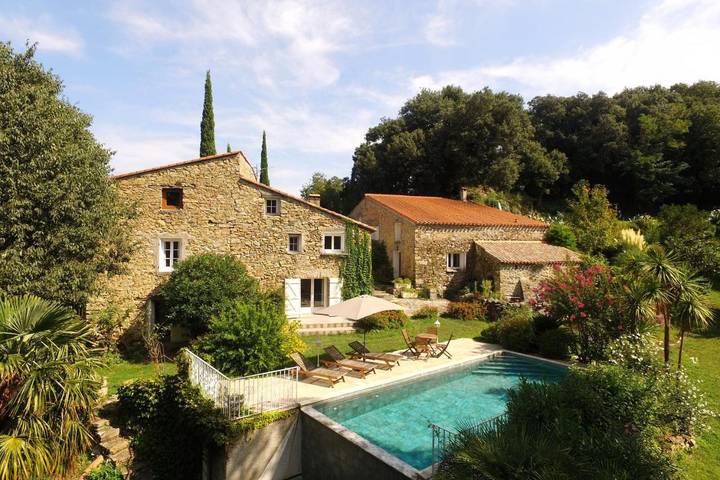 Villa pour 8 personnes, avec jardin ainsi que piscine et vue - 1
