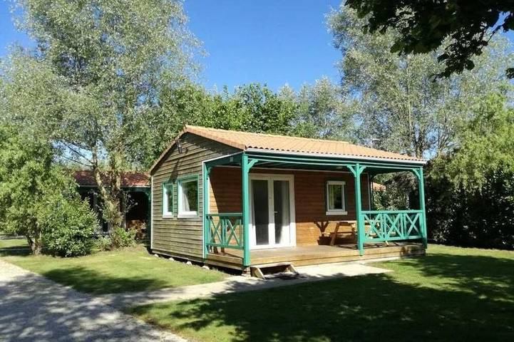 Gîte pour 5 personnes, avec sauna, animaux acceptés à Apremont