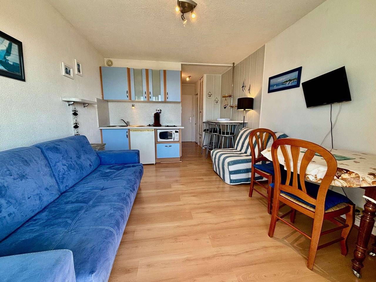 Studio entier, Studio cosy à Quiberon avec balcon, parking et animaux acceptés in Quiberon, Côte des Mégalithes