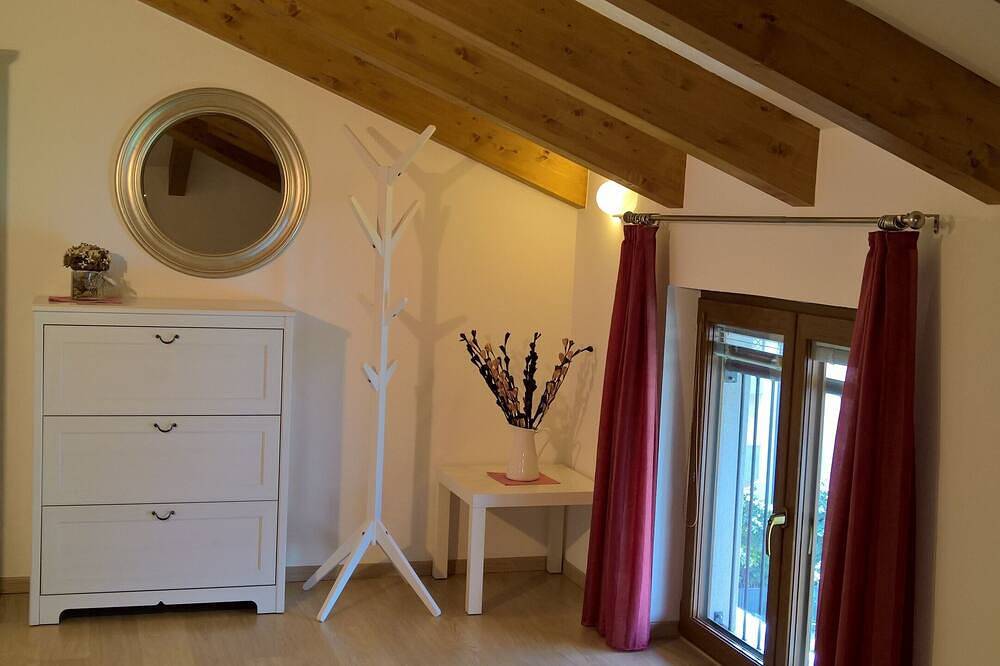 Ganze Wohnung, Villa Adriana Apartments 90m in Torbole, Nago-Torbole