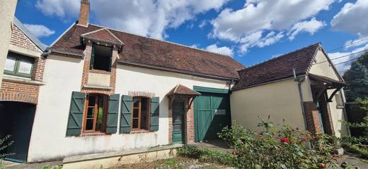 Gîte pour 11 personnes, avec jardin et terrasse, animaux acceptés dans Yonne
