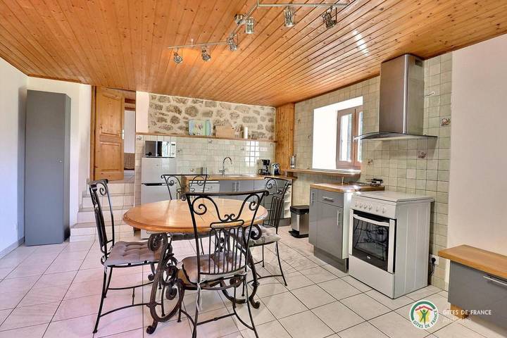 Gîte pour 2 personnes, avec jardin à Lamastre - 4