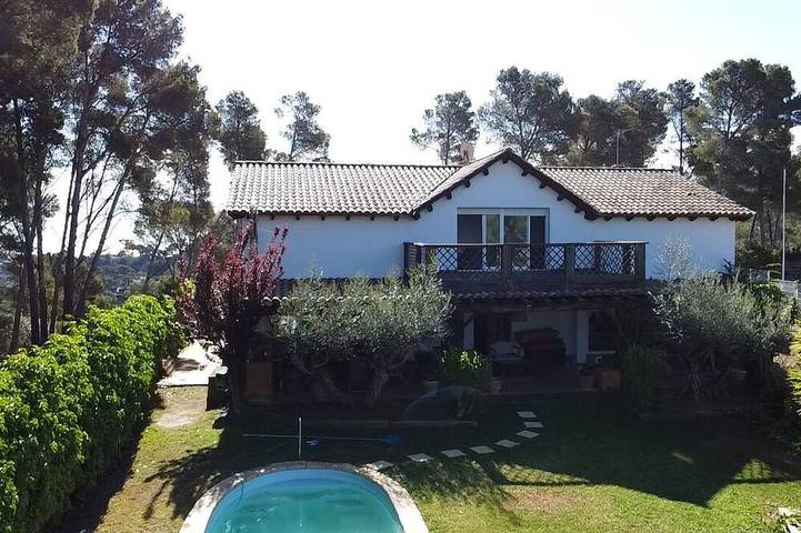 Casa de vacaciones para 11 personas, con balcón y jardín - 1