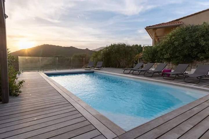 Villa pour 12 personnes, avec jardin - 1