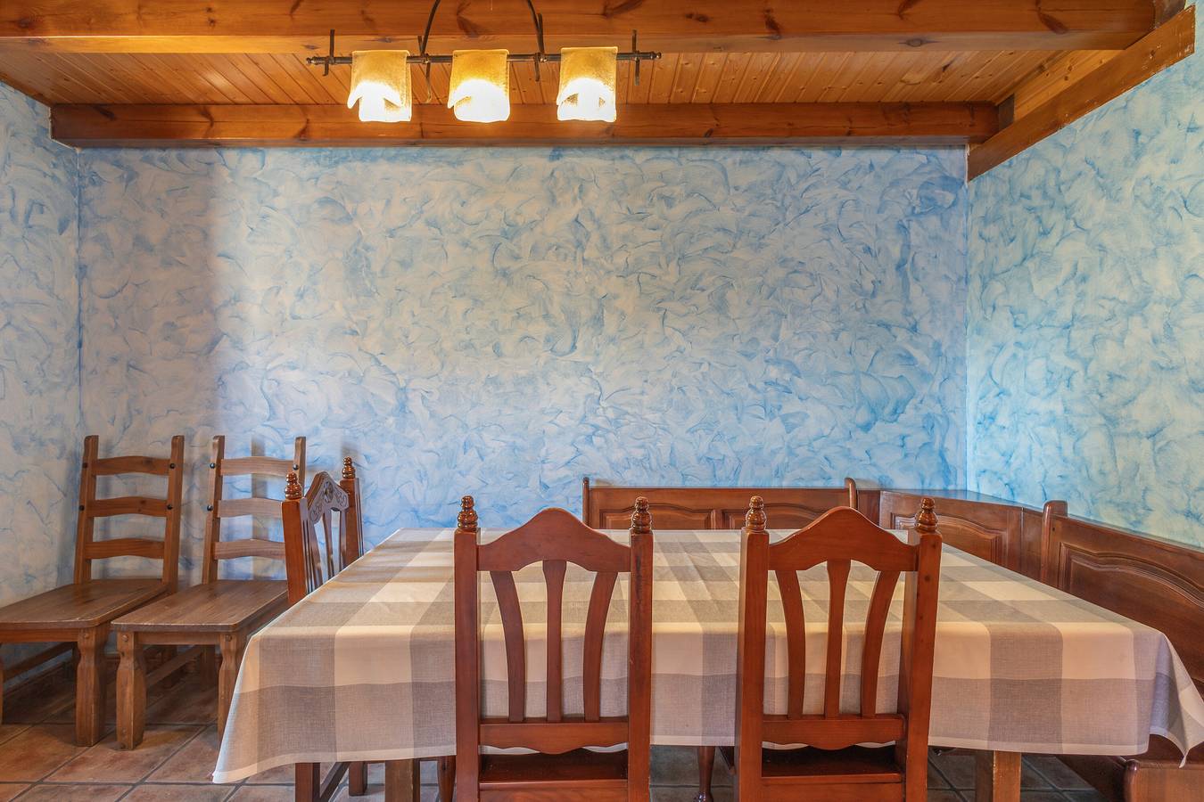 Casa rural 'El Alarife' con vistas a la montaña, Wi-Fi y aire acondicionado in Sediles, Provincia de Zaragoza