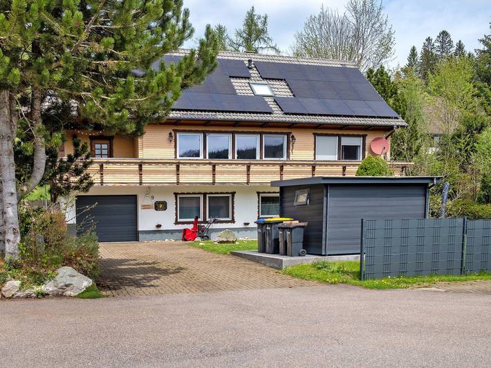 Ferienwohnung für 3 Personen, mit Terrasse und Garten in Feldberg