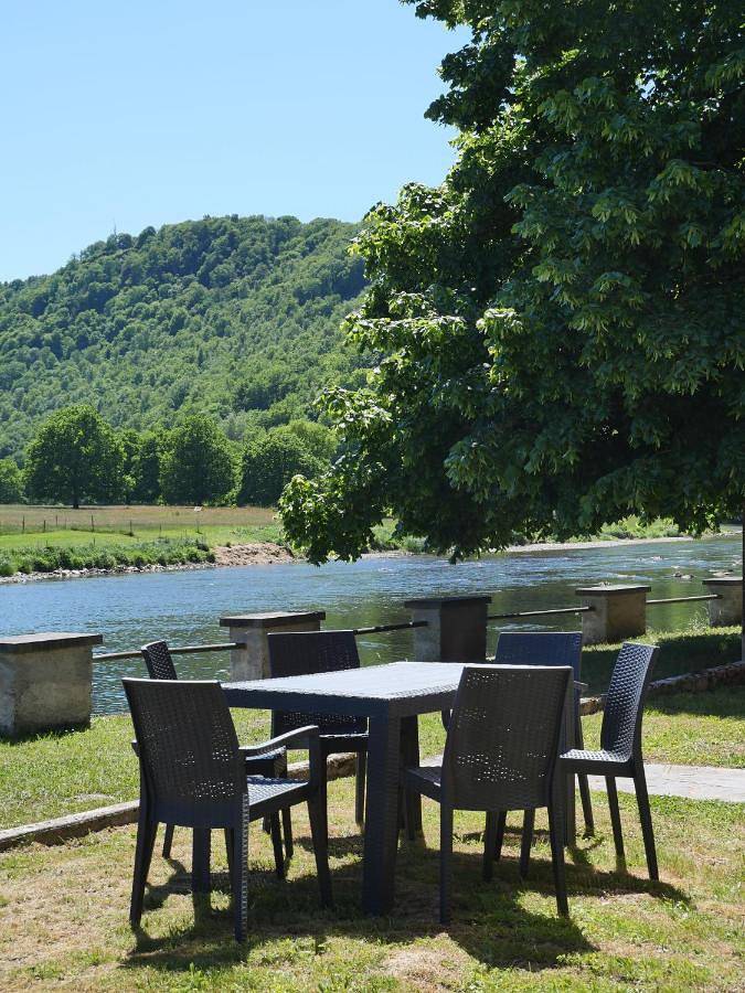 Location de vacances pour 5 personnes, avec jardin et vue à Tournavaux - 4