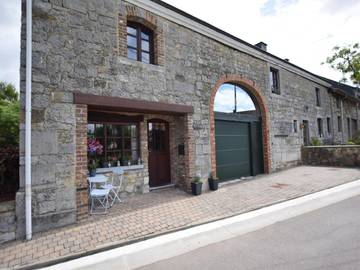 Gîte pour 5 personnes, avec jardin et terrasse à Wéris