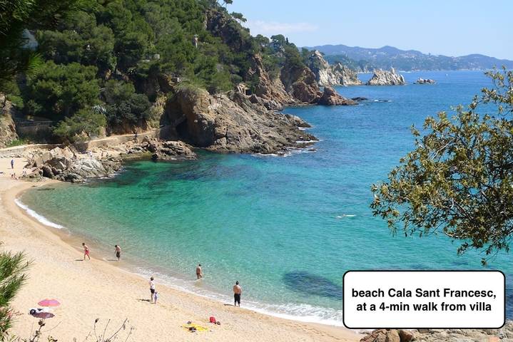 Villa Serena in Cala San Francisco, Blanes