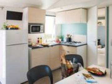 Camping pour 6 Personnes dans Roquebrune-sur-Argens, Région de Draguignan, Photo 3