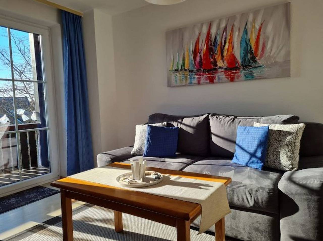 Ganze Wohnung, Komfortable 2-Zimmer Wohnung mit überdachtem Balkon in Lemkenhafen in Westfehmarn, Lemkenhafen