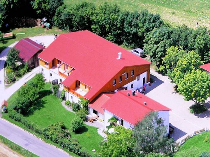 Ferienwohnung für 4 Personen, mit Sauna und Balkon sowie Garten und Ausblick, kinderfreundlich in Waischenfeld
