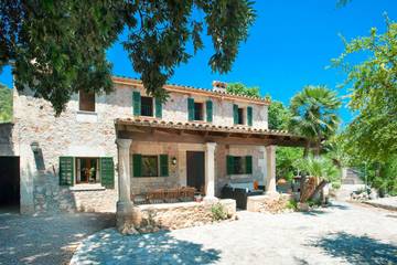 Villa in Pollença, Serra de Tramuntana für 8 