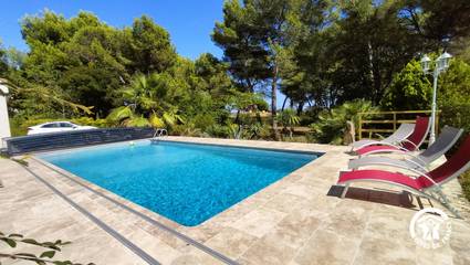 Gîte pour 4 personnes, avec piscine et jardin à Béziers