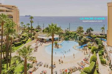 Gîte pour 7 personnes, avec piscine et balcon dans Theatre De La Licorne