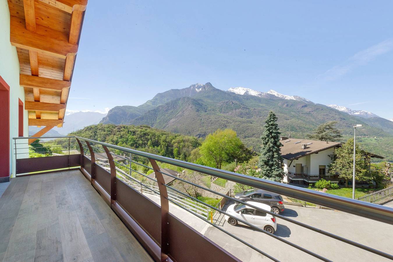 Apartamento entero, Appartamentos Suly 3: Vistas a las montañas en Saint-Vincent in Cillian, Comune di Saint-Vincent