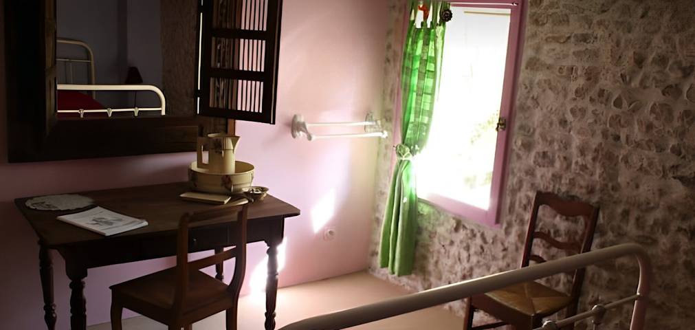 Le Presbytère • Chambres d’hôtes - Chambre Rose in Sousmoulins, Région de Jonzac