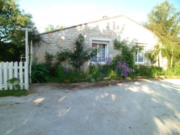 Gîte pour 4 personnes, avec jardin, animaux acceptés en Charente-Maritime