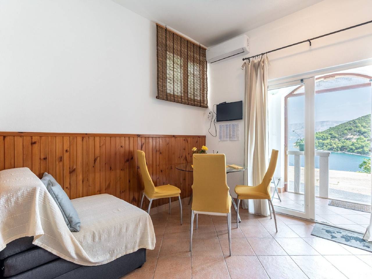 Ganze Wohnung, Apartments Darija - Studio Apartment with Sea View (St) in Pucisca, Brac
