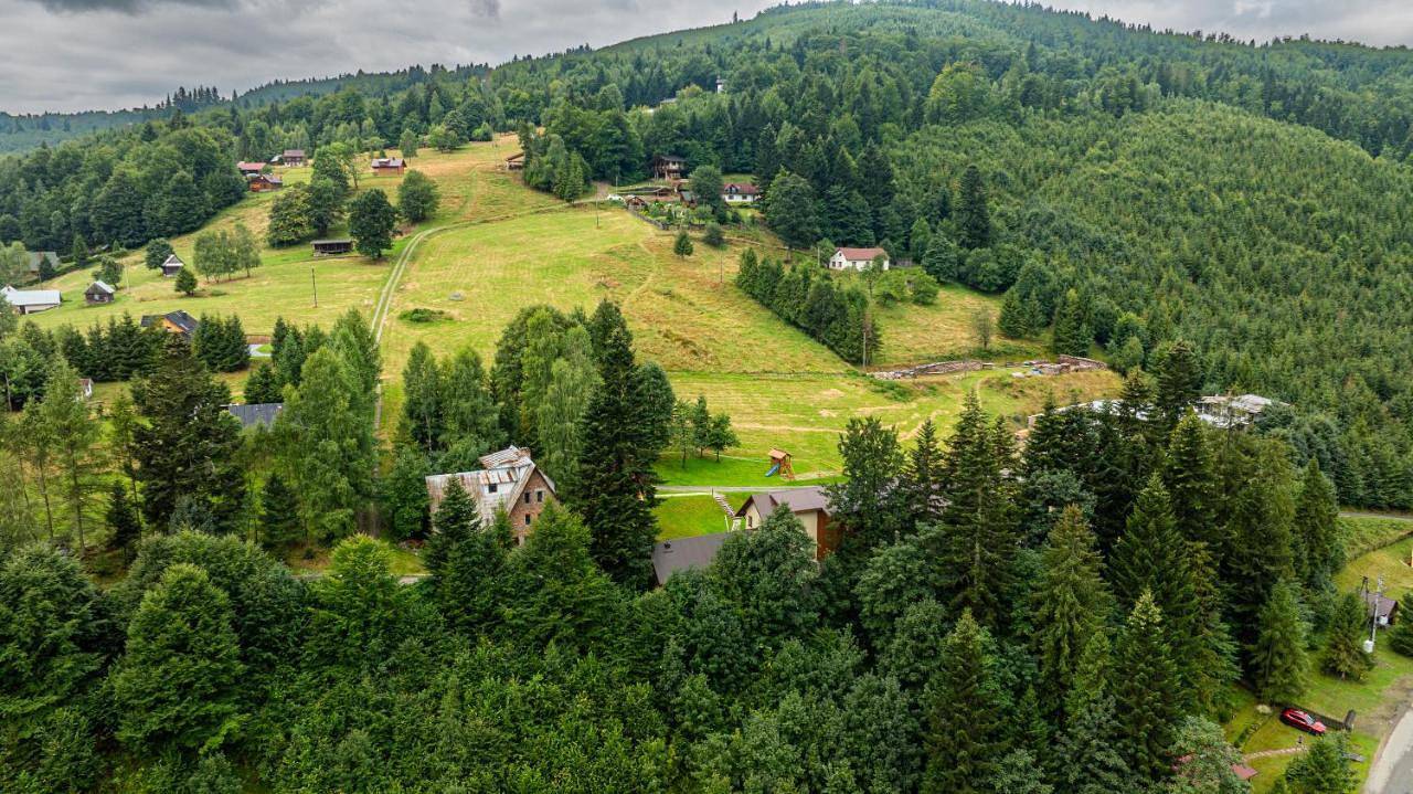 Apartment with Garden View in Karpaty (Polska)