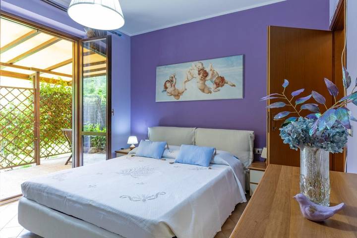 Casa de férias para 4 pessoas, com jardim em Londa