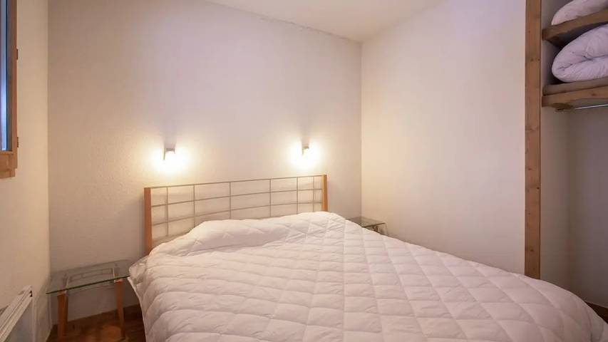 Chalet pour 7 personnes, avec balcon dans Valfréjus - 3