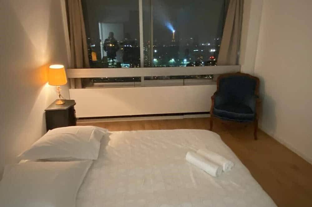 Entire apartment, Tour Défense 2000 Magnifique Appartement in Puteaux, Hauts-de-Seine