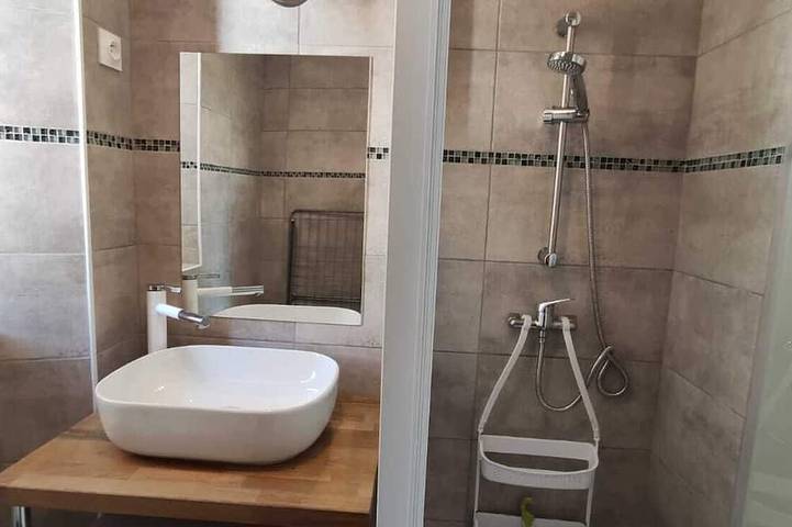 Gîte pour 4 personnes dans Plage de l'Almanarre - 3