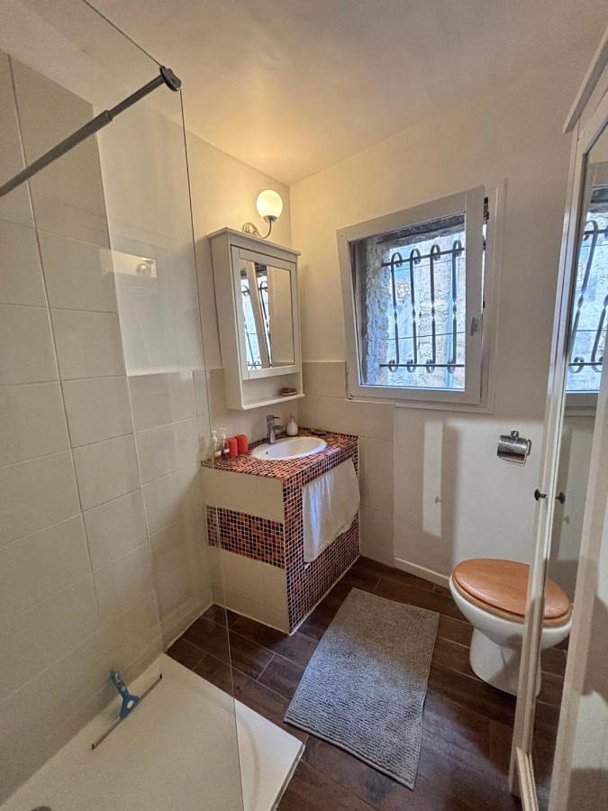 Chambre d’hôte pour 2 personnes, avec terrasse et jacuzzi à Cascastel-des-Corbières - 4