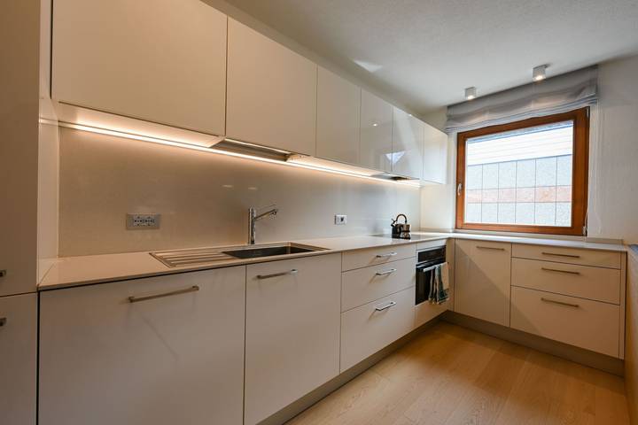 Ganze Ferienwohnung, Ferienwohnung für 4 Personen mit Balkon in Canazei, Dolomiti Superski