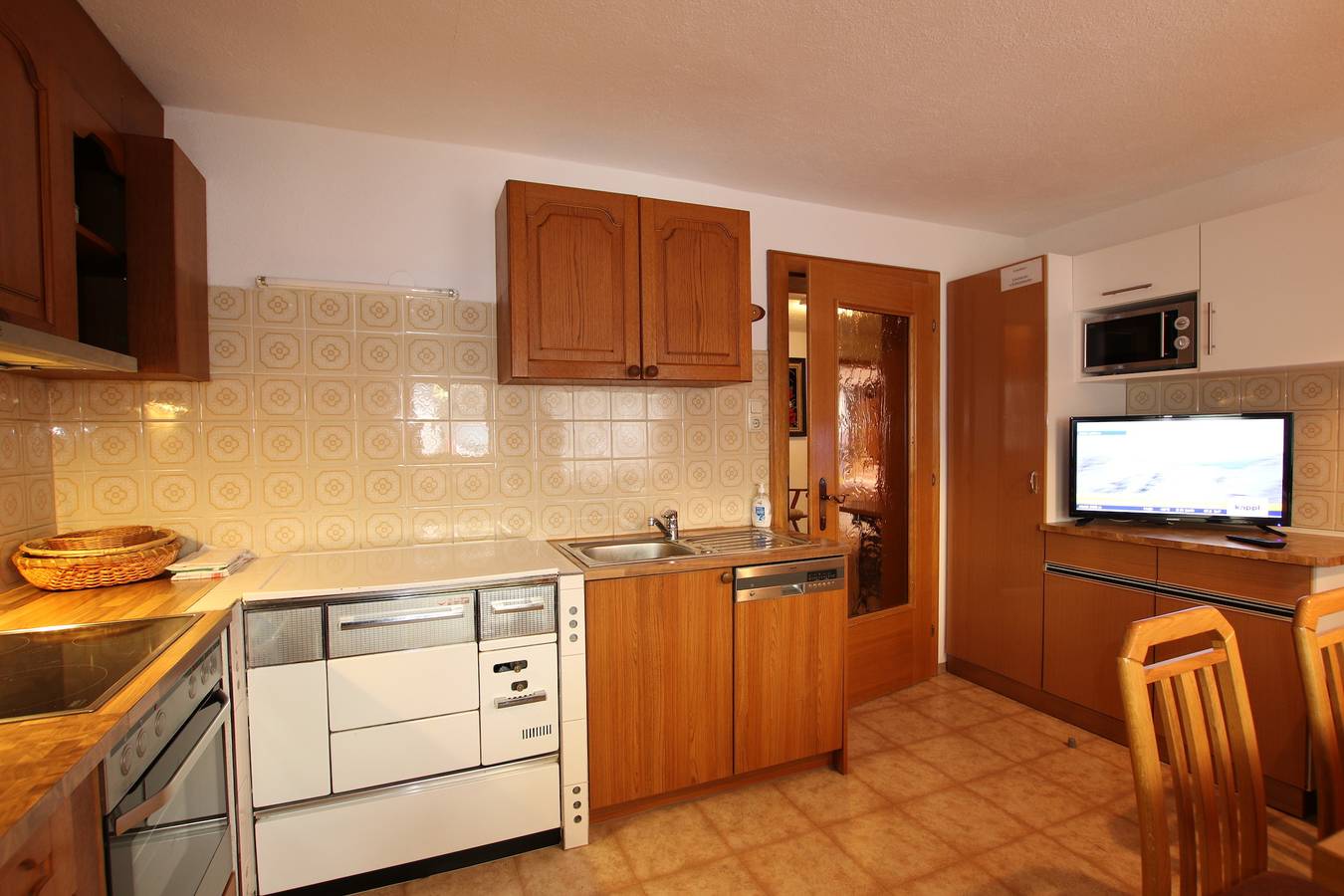 Ganze Ferienwohnung, Ferienwohnung im Zentrum von Kappl Nähe Ischgl by Fewo-Plan in Kappl, Verwall
