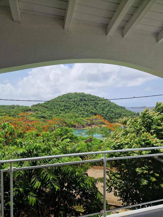 Appartement de vacances pour 2 personnes, avec jardin ainsi que balcon et vue